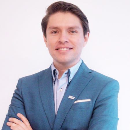 Dr. Daniel  Murga Lara